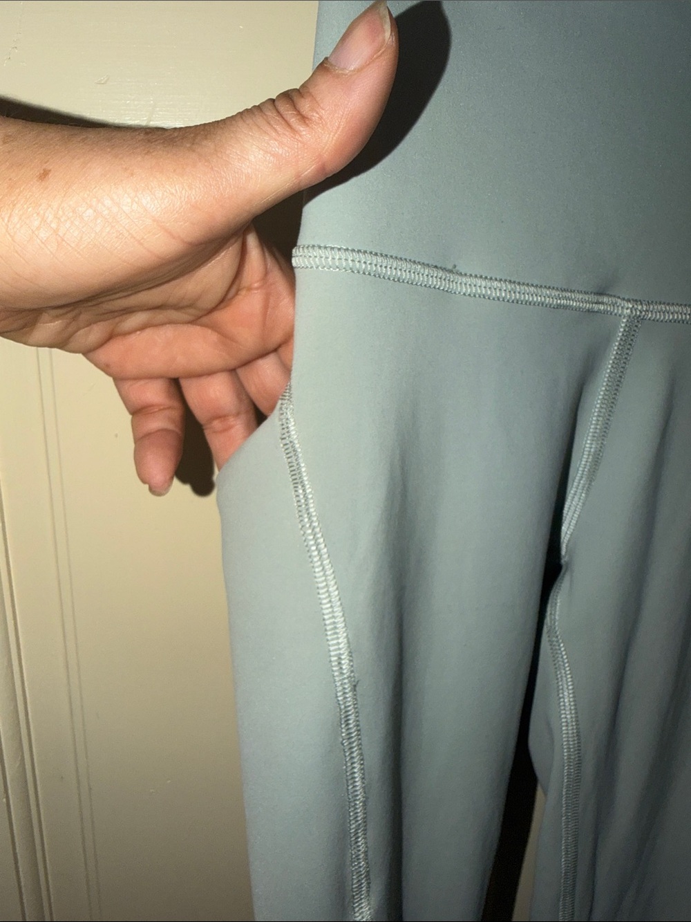 lululemon athletica High-Rise Light Gray Workout Leggings - Picture 2 of 5